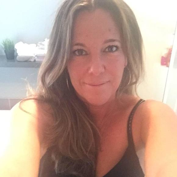 Meet your Posher, Isabelle - Picture 1 of 1